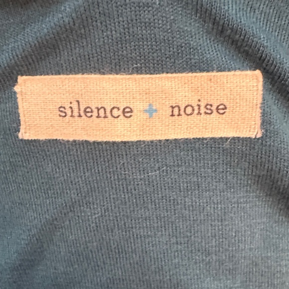 Metallic Teal Ribbed Tank - Picture 2 of 4